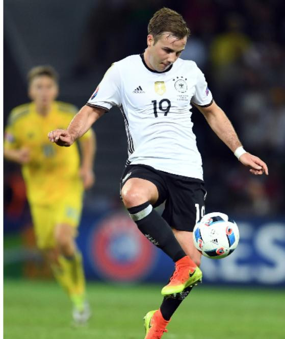 Đức- Bắc Ireland : HLV Joachim Löw sẽ tung bộ đôi G&G ảnh 2