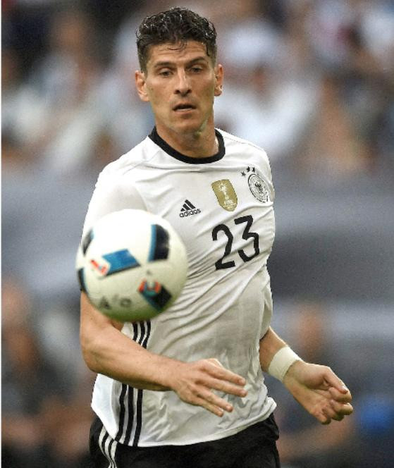 Đức- Bắc Ireland : HLV Joachim Löw sẽ tung bộ đôi G&G ảnh 3