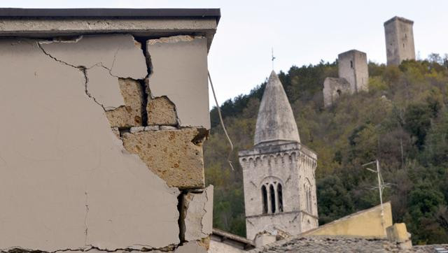 Xảy ra động đất mạnh 7,1 độ Richter ở miền Trung Italy ảnh 1