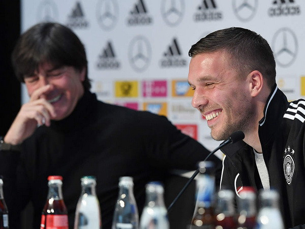 Löw nói về cuộc chia tay với Poldi: Một khoảnh khắc đẹp, nhưng buồn ảnh 4