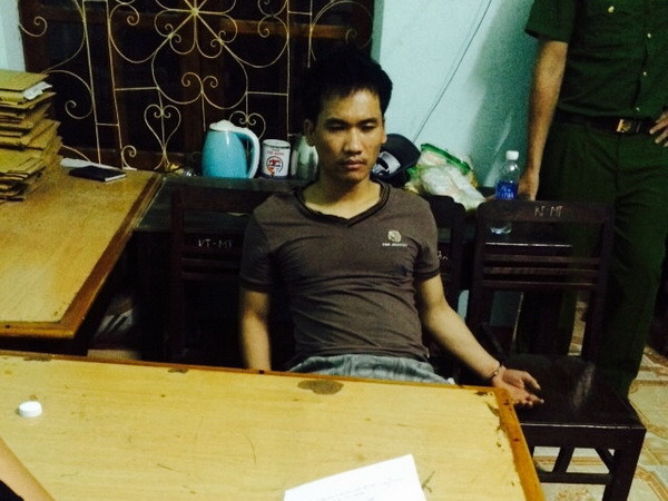 Bắt khẩn cấp đối tượng mua bán số lượng lớn chất ma túy ảnh 1