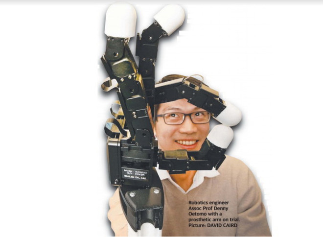 Kết hợp bộ phận cơ thể người với máy móc và thành công đầu tiên ảnh 2