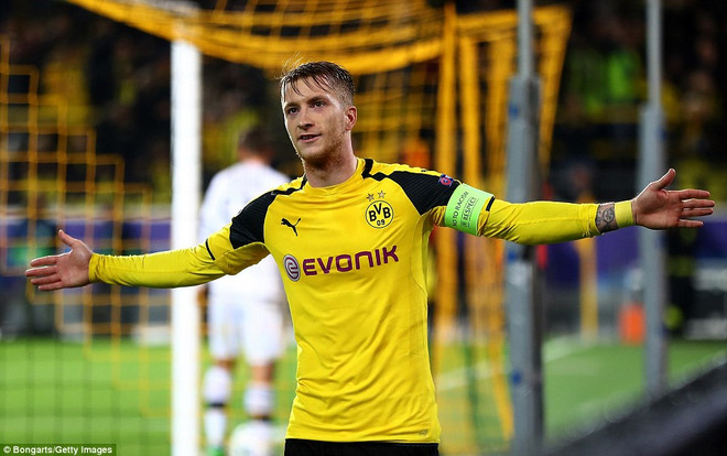 Reus trở lại và góp công giúp Dortmund chiến thắng. (Nguồn: Getty Images) Reus lập hat-trick, Dortmund ngược dòng thắng trận "siêu kỷ lục" ảnh 1