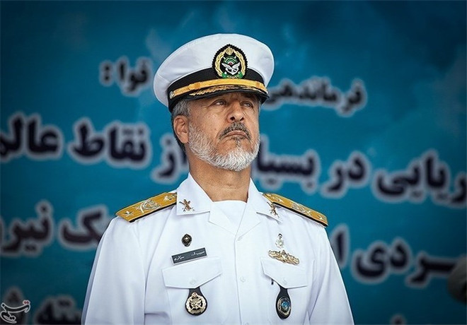 Tư lệnh Hải quân Iran, Đô đốc Habibollah Sayyari. (Nguồn: tasnimnews.com) Iran bắt đầu xây dựng ba căn cứ hải quân và 2 vùng hải quân ảnh 1