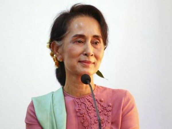 Bà Aung San Suu Kyi kêu gọi đoàn kết vì hòa bình vĩnh viễn ảnh 1