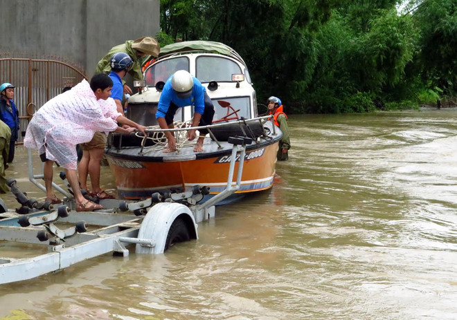 Phú Yên: 7 người mất tích do mưa lũ, mực nước các sông đang dâng ảnh 4