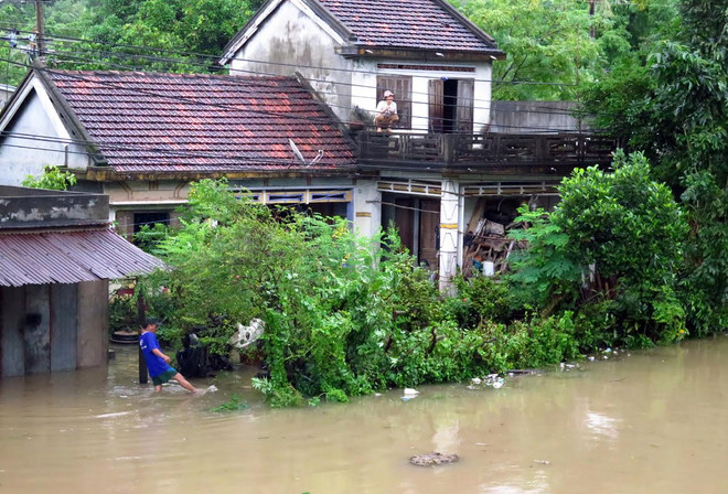 Phú Yên: 7 người mất tích do mưa lũ, mực nước các sông đang dâng ảnh 5