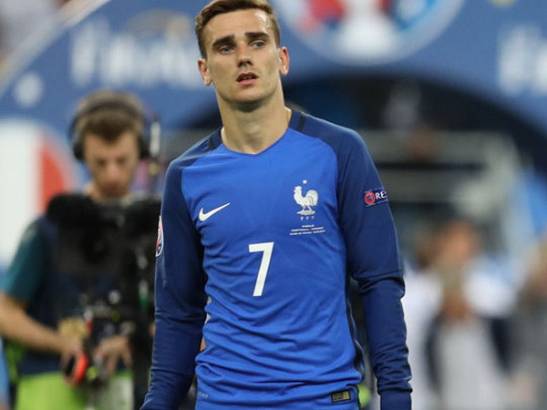 Griezmann thừa nhận Quả bóng vàng đã thuộc về Cristiano Ronaldo ảnh 1