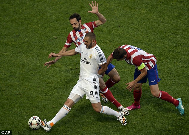 [Photo] Real Madrid hoàn tất giấc mơ Decima sau 12 năm chờ đợi ảnh 2