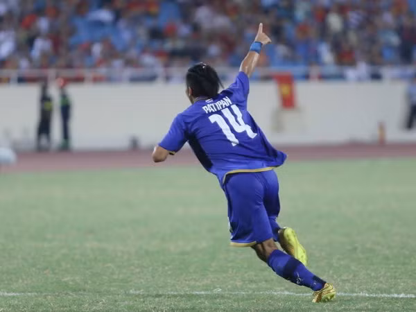 "Phục thù" U19 Myanmar, U19 Thái Lan giành huy chương đồng ảnh 1
