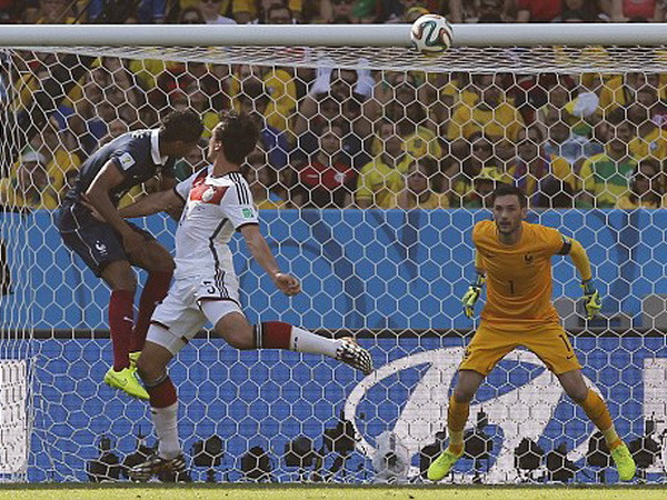 [Video] Bàn thắng tuyệt đẹp của Hummels giúp Đức loại Pháp ảnh 1