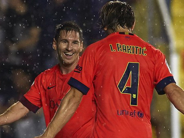 Barcelona và Lionel Messi lại được nhà báo cule đưa "lên mây" ảnh 1