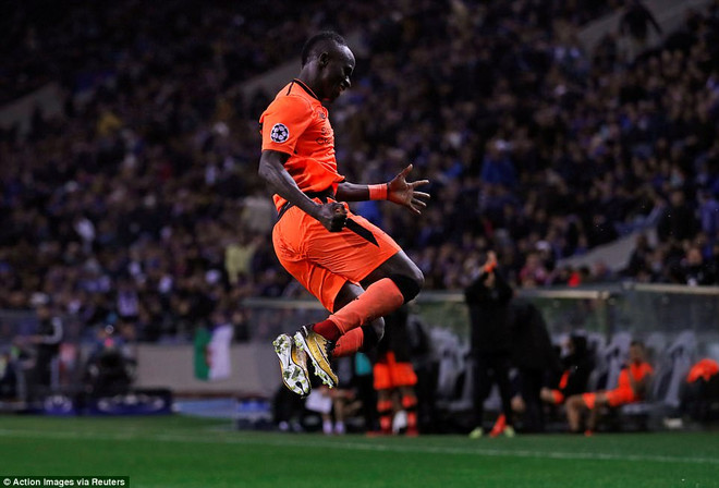 Liverpool giành chiến thắng hủy diệt ngay trên sân của Porto ảnh 1