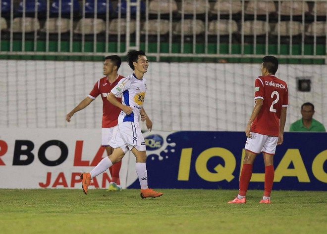 V-League: HAGL vùi dập Quảng Ninh, Thanh Hóa nối dài mạch thắng ảnh 1