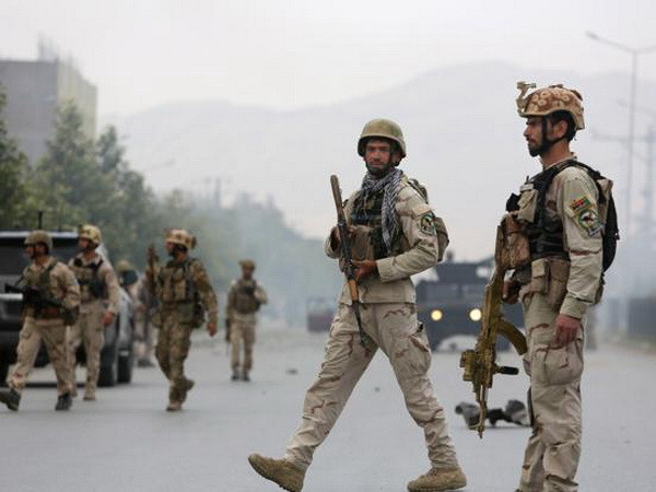 Afghanistan triển khai thêm quân tới Farah nhằm đẩy lui Taliban ảnh 1