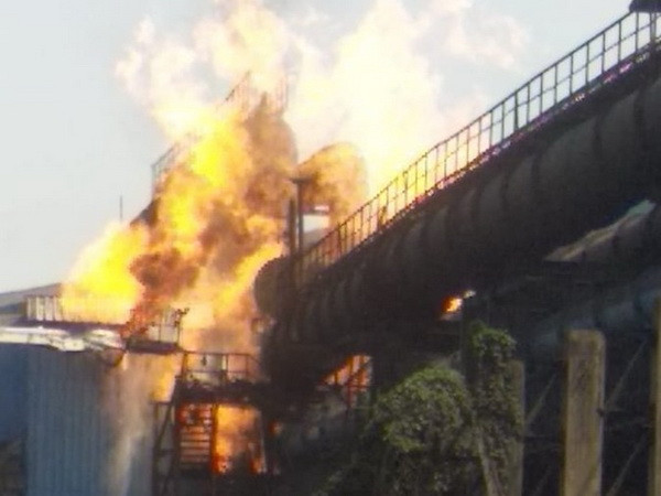 Nhiều người thương vong trong vụ nổ ở nhà máy thép tại Ấn Độ ảnh 1