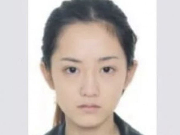 Nữ nghi phạm khiến cộng đồng Trung Quốc xôn xao vì quá xinh đẹp ảnh 1