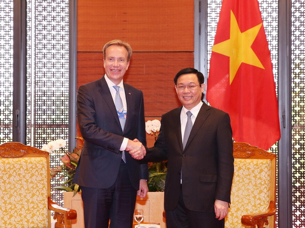 Đề nghị WEF hỗ trợ xây dựng Trung tâm đổi mới sáng tạo quốc gia ảnh 1