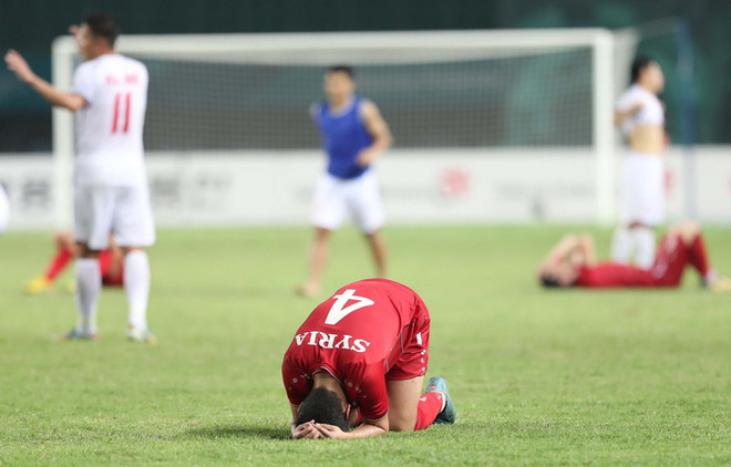 HLV Syria nói gì khi đón nhận thất bại trước Olympic Việt Nam ảnh 1