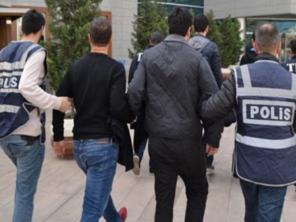 Giới chức Thổ Nhĩ Kỳ ra lệnh bắt 120 người thuộc quân đội ảnh 1