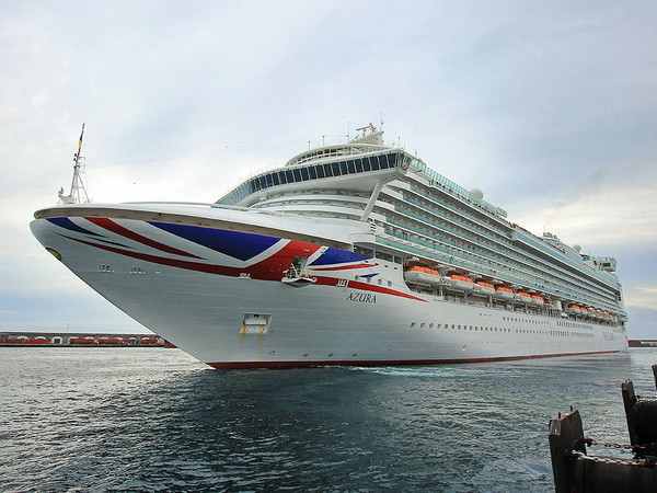 Pháp phạt một chủ tàu du lịch vì sử dụng nhiên liệu gây ô nhiễm ảnh 1