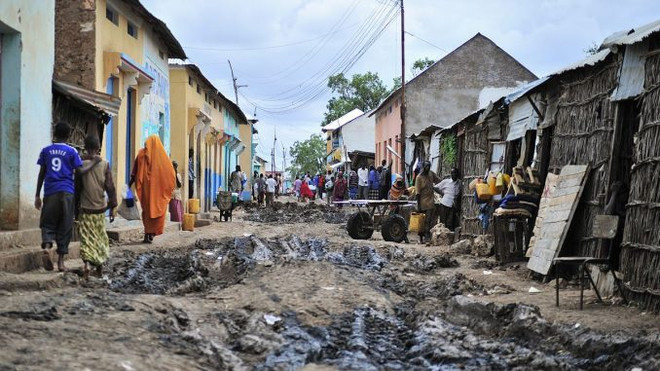 Ít nhất 11 người thiệt mạng sau vụ nổ tại khu chợ ở Somalia ảnh 1