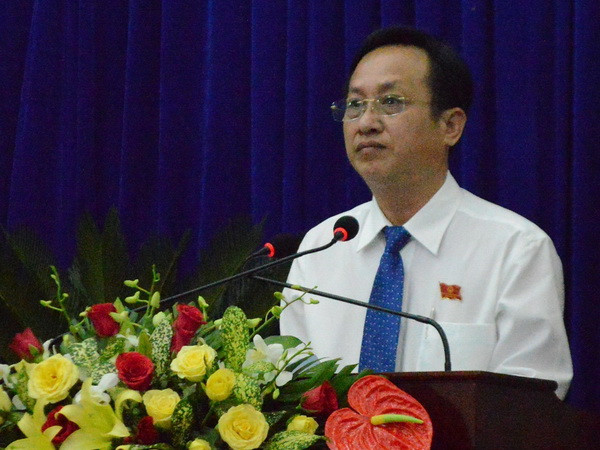 Ông Phạm Văn Thiều, Phó Chủ tịch Thường trực HĐND tỉnh Bạc Liêu nhiệm kỳ 2016-2021, phát biểu tại kỳ họp. (Ảnh: Huỳnh Sử/TTXVN) Bầu bổ sung Phó Chủ tịch Thường trực HĐND tỉnh Bạc Liêu ảnh 1