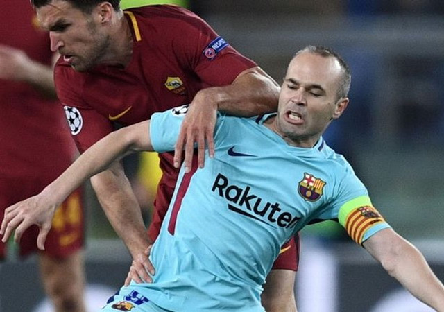 Iniesta và Barcelona dừng bước đầy cay đắng sau khi đã thắng 4-1 ở lượt đi. (Nguồn: skysports) Iniesta đau đớn khi nói về thất bại cay đắng của Barcelona ảnh 1