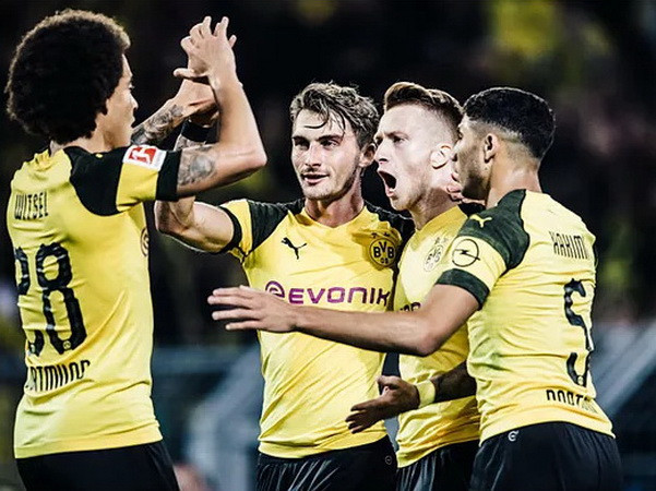 Dortmund 'phả hơi nóng' vào Bayern sau chiến thắng hủy diệt ảnh 1