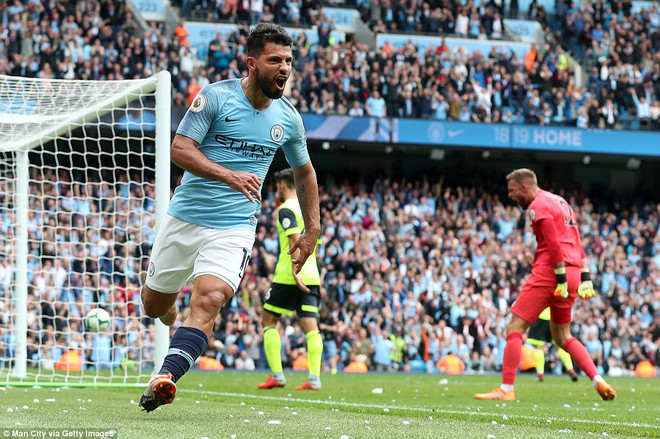 Kết quả bóng đá: Man City thắng hủy diệt, M.U thua bạc nhược ảnh 1