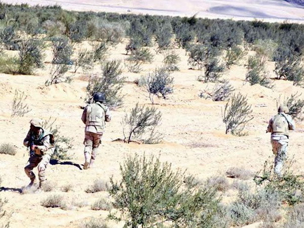 Quân đội Ai Cập tiêu diệt hàng chục phần tử khủng bố tại Sinai ảnh 1