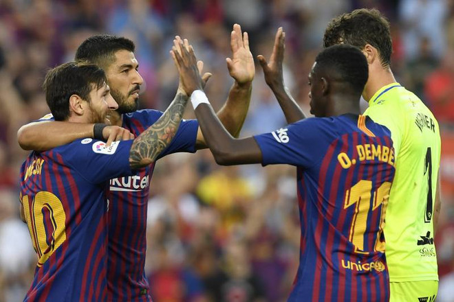 Barcelona thắng hủy diệt 8-2, chiếm ngôi đầu của Real Madrid ảnh 1