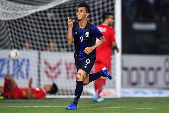 Cầu thủ gốc Việt tuyên bố sẽ cùng Campuchia đánh bại Việt Nam ảnh 1