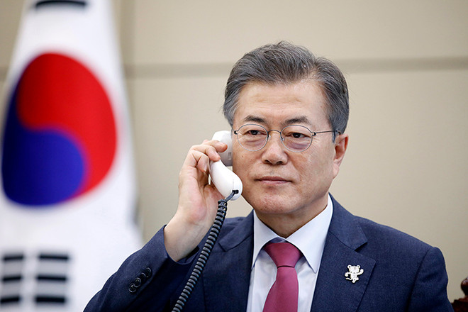 Tổng thống Hàn Quốc Moon Jae-in. (Nguồn: kocis.go.kr) Lãnh đạo Nhật-Hàn điện đàm về cuộc gặp thượng đỉnh liên Triều ảnh 1