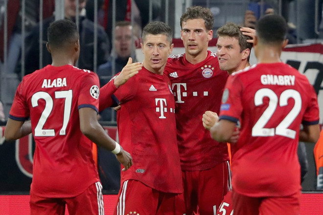 Real và Man City đua nhau hủy diệt, M.U thắng ngược Juventus ảnh 2