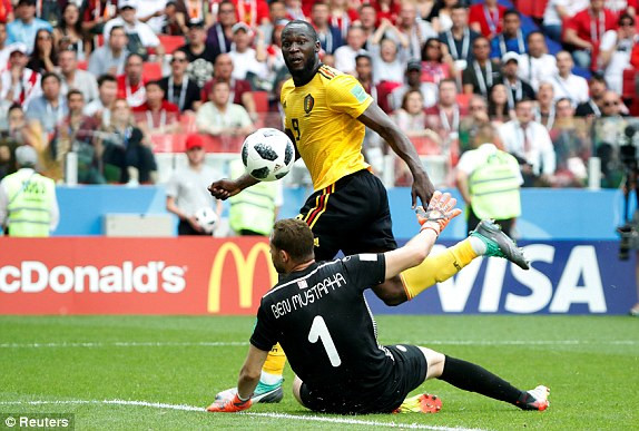 “Phá lưới” Tunisia, Romelu Lukaku đi vào lịch sử của 'Quỷ đỏ' ảnh 1