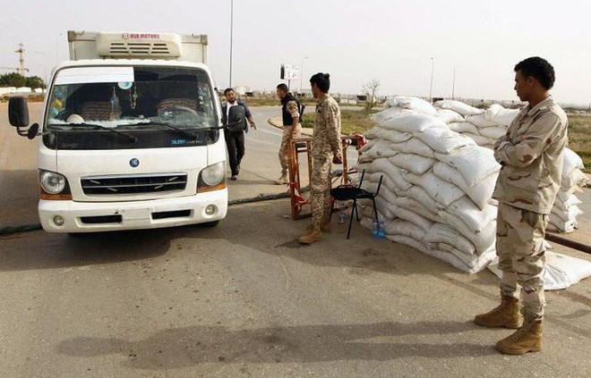 Libya: 4 binh sỹ thiệt mạng trong vụ tấn công vào trạm kiểm soát ảnh 1