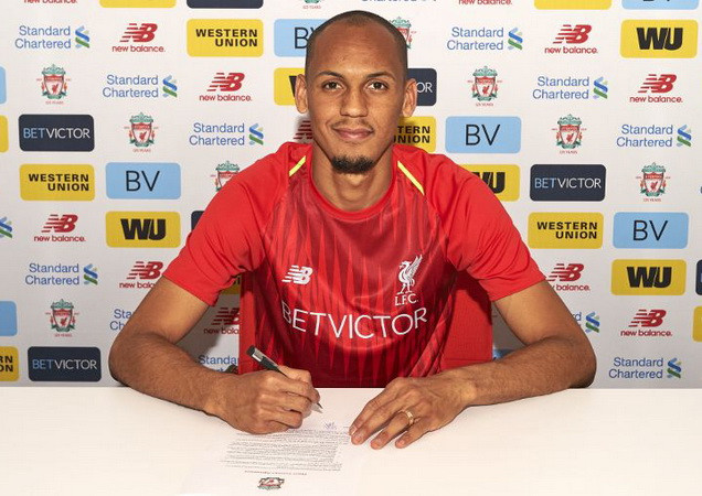 Vượt mặt Man United, Liverpool chính thức có 'bom tấn' Fabinho ảnh 1