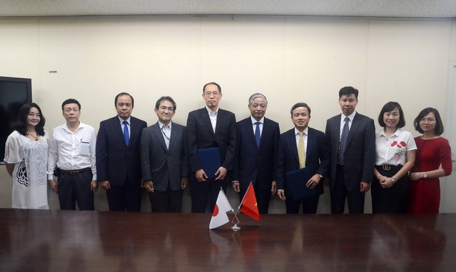 Việt Nam-Nhật Bản ký Bản ghi nhớ tiếp nhận thực tập sinh ngành hộ lý ảnh 2