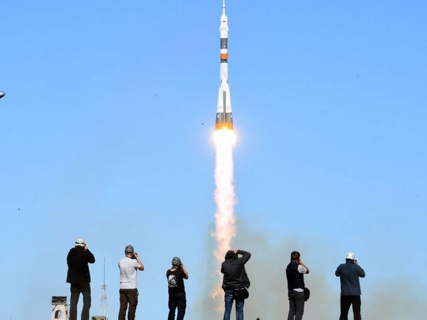 Tàu vũ trụ Nga Soyuz MS-10 gặp trục trặc trong quá trình cất cánh ảnh 1