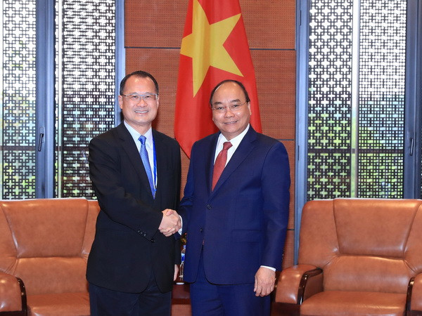 Thủ tướng Nguyễn Xuân Phúc tiếp Chủ tịch Tập đoàn Sunwah, Hong Kong ảnh 1