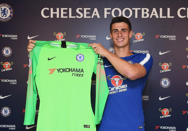 Chelsea chính thức ra mắt thủ thành đắt giá nhất thế giới ảnh 1