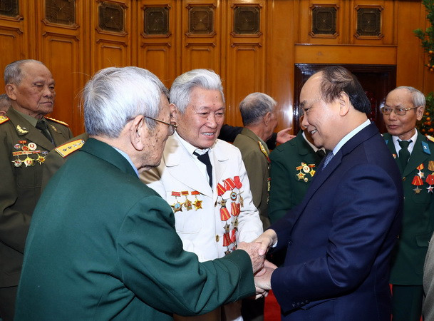 Thủ tướng gặp mặt cựu chiến binh Điện Biên Phủ thành phố Hải Phòng ảnh 1