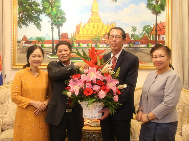 Đại sứ quán Việt Nam tại Malaysia chúc mừng Quốc khánh Lào ảnh 1