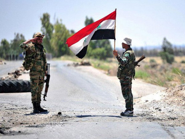 Quân đội Syria lần đầu tiên tiến vào thành phố Manbij sau 6 năm ảnh 1