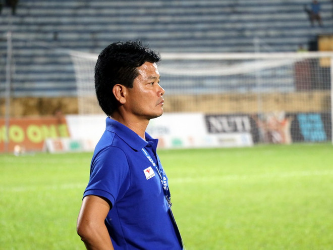 CLB Nam Định nhận án phạt trước thềm 'cuộc chiến sinh tử' ảnh 2