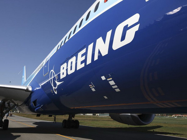 Hãng Boeing khai trương nhà máy chế tạo đầu tiên tại châu Âu ảnh 1