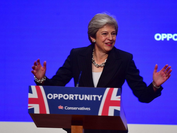 Thủ tướng Anh kêu gọi đảng cầm quyền đoàn kết về vấn đề Brexit ảnh 1