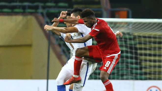 Video cận cảnh cầu thủ Malaysia và UAE hỗn chiến ngay trên sân ảnh 1