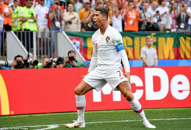 Cristiano Ronaldo chính thức phá kỷ lục đã tồn tại suốt 62 năm ảnh 1